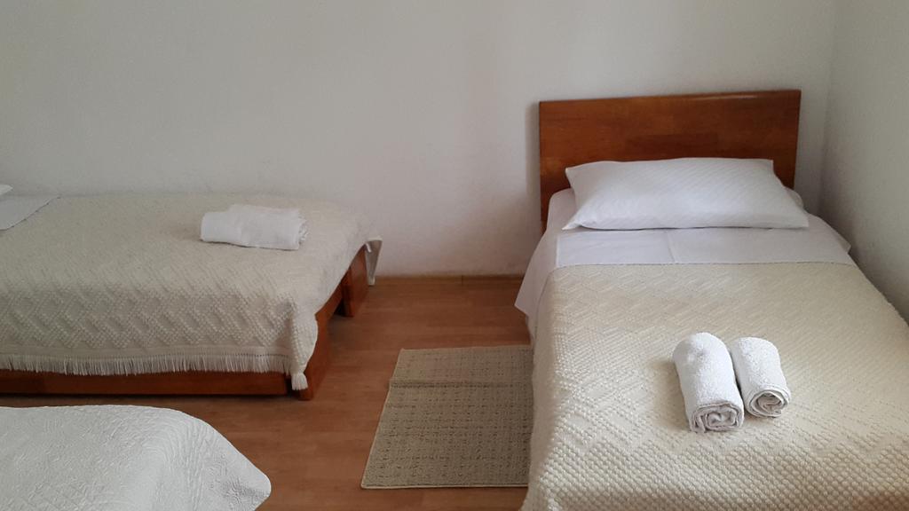 Вілла Holiday House Cikola Kaocine Екстер'єр фото